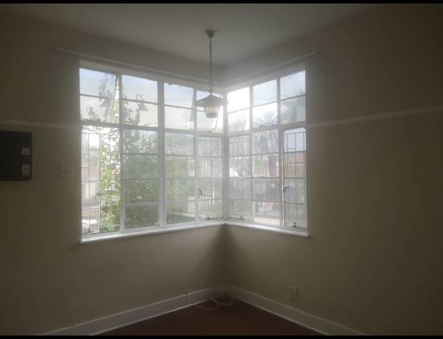 1 bed property to rent in ORANGE GROVE